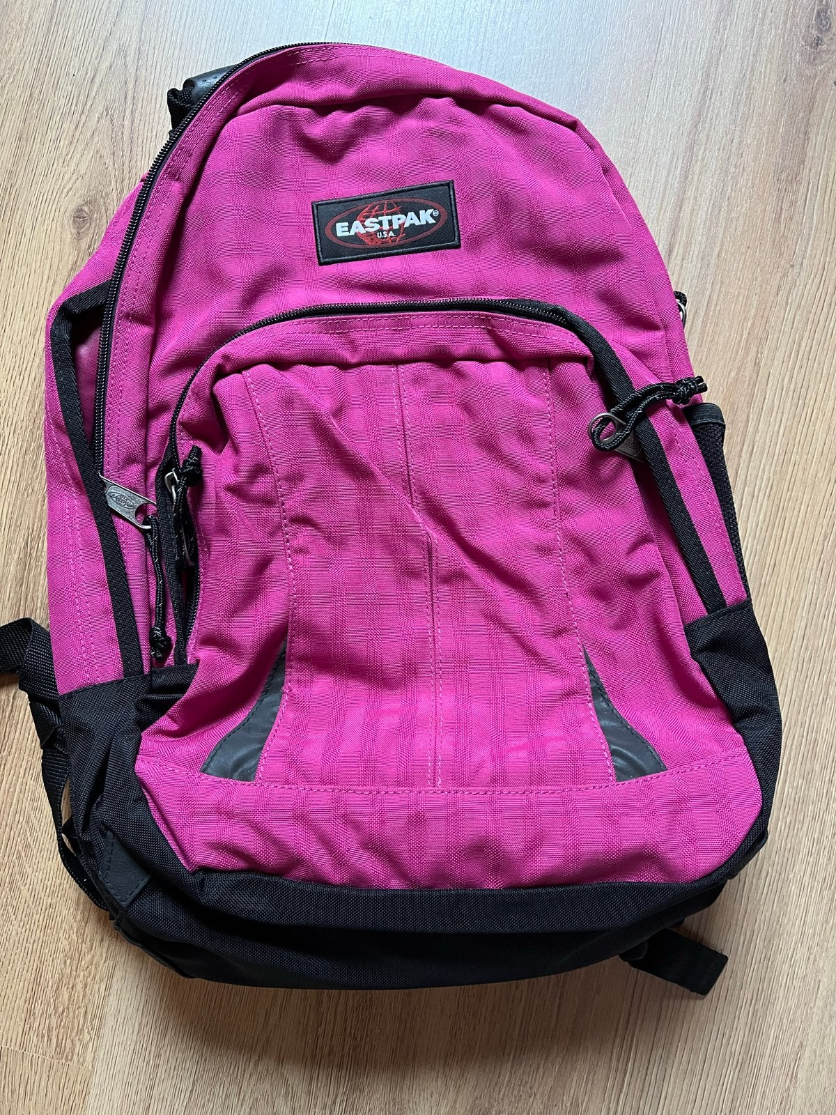 Eastpak rugzak - Roze/Zwart, Ophalen, Zo goed als nieuw, 25 tot 40 cm, Eastpak