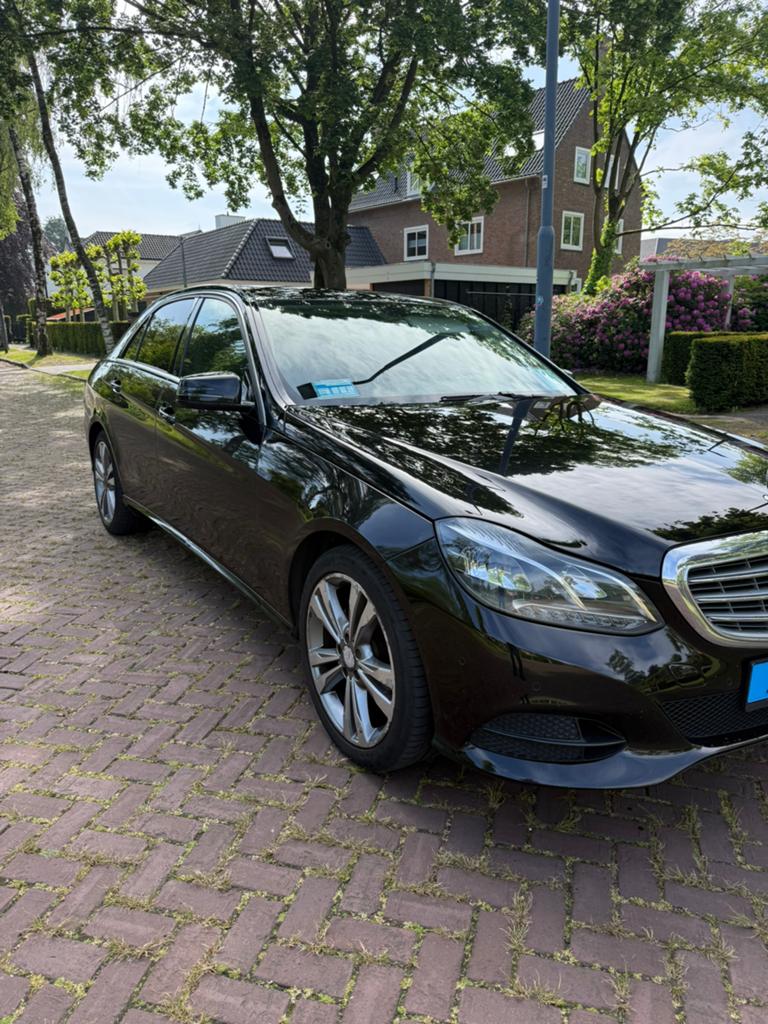 Mercedes-Benz E-Klasse E200 CDI BE Aut7 2014 Zwart, Auto's, Mercedes-Benz, Automaat, Euro 5, Zwart, 4 cilinders