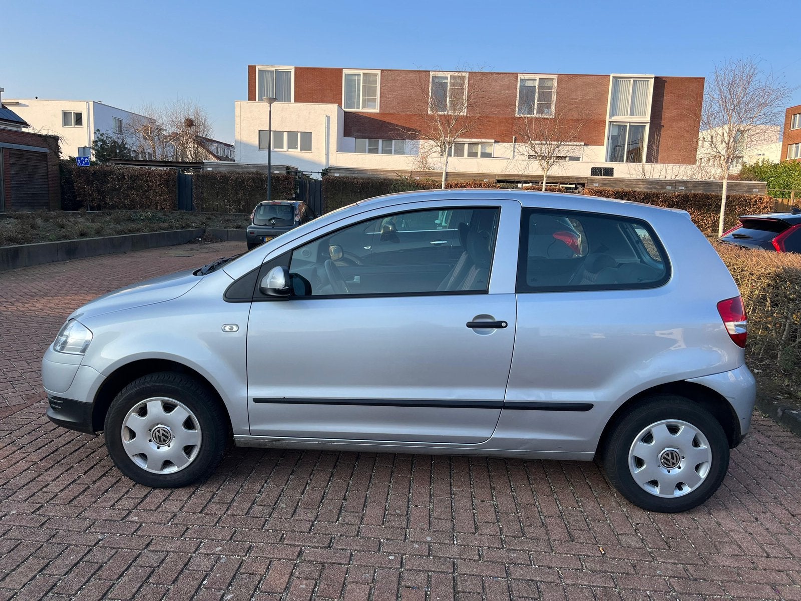 Volkswagen Fox 1.2  Nederlandse auto / NAP/Dealeronderhouden, Auto's, Voorwielaandrijving, Stof, Metallic lak, 4 stoelen