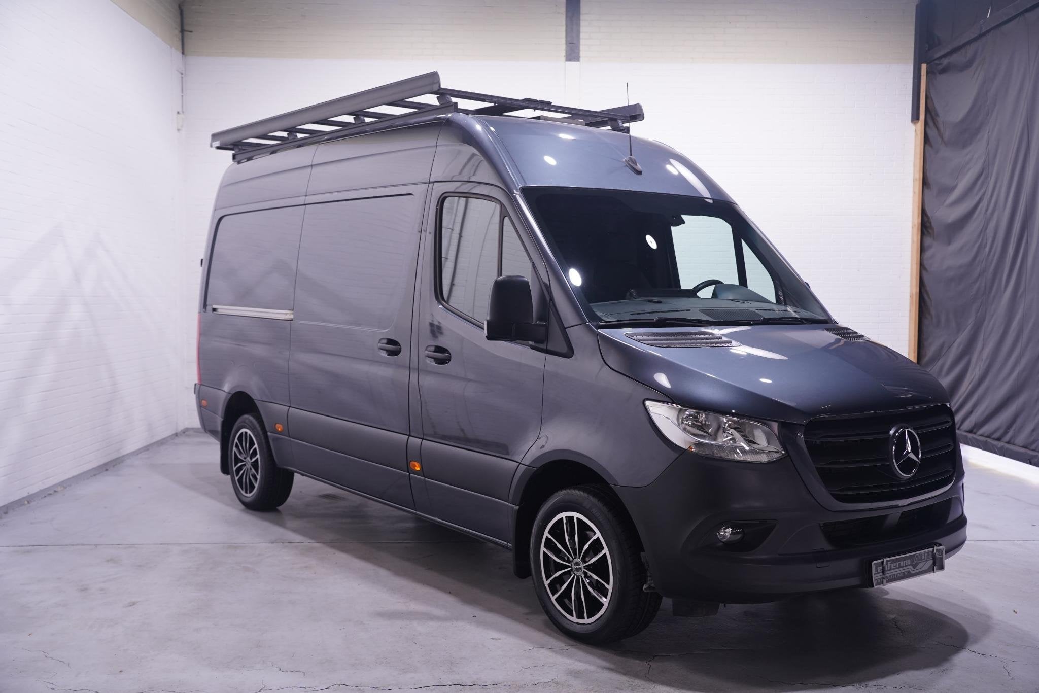 Mercedes-Benz Sprinter 319 CDI 190 pk Aut. L2H2 Navi, Trekha, Auto's, Automaat, Achterwielaandrijving, Gebruikt, Mercedes-Benz