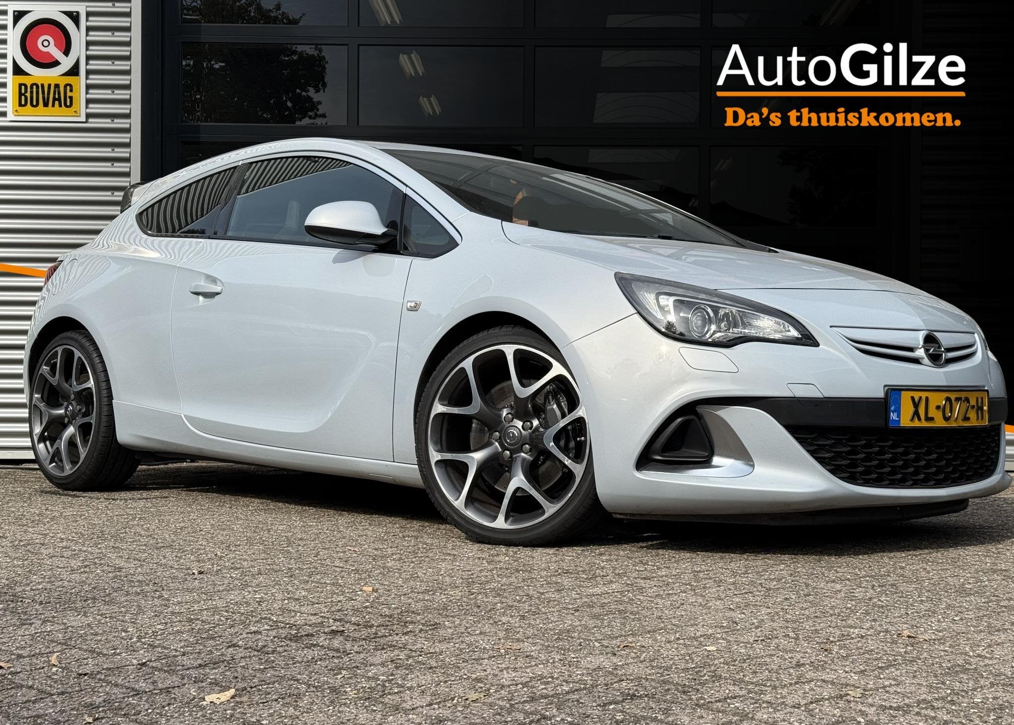 Opel Astra GTC 2.0 Turbo OPC 280PK l Speciale Lak l 20inch l, Auto's, Opel, 1998 cc, Gebruikt, Euro 6, Leder