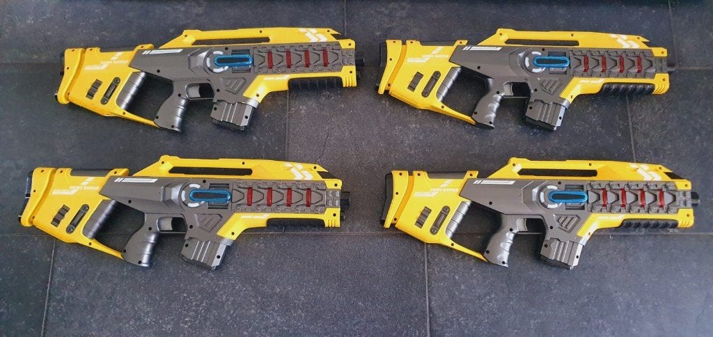 Laserguns, anticheat, 4 stuks, Ophalen of Verzenden, Zo goed als nieuw