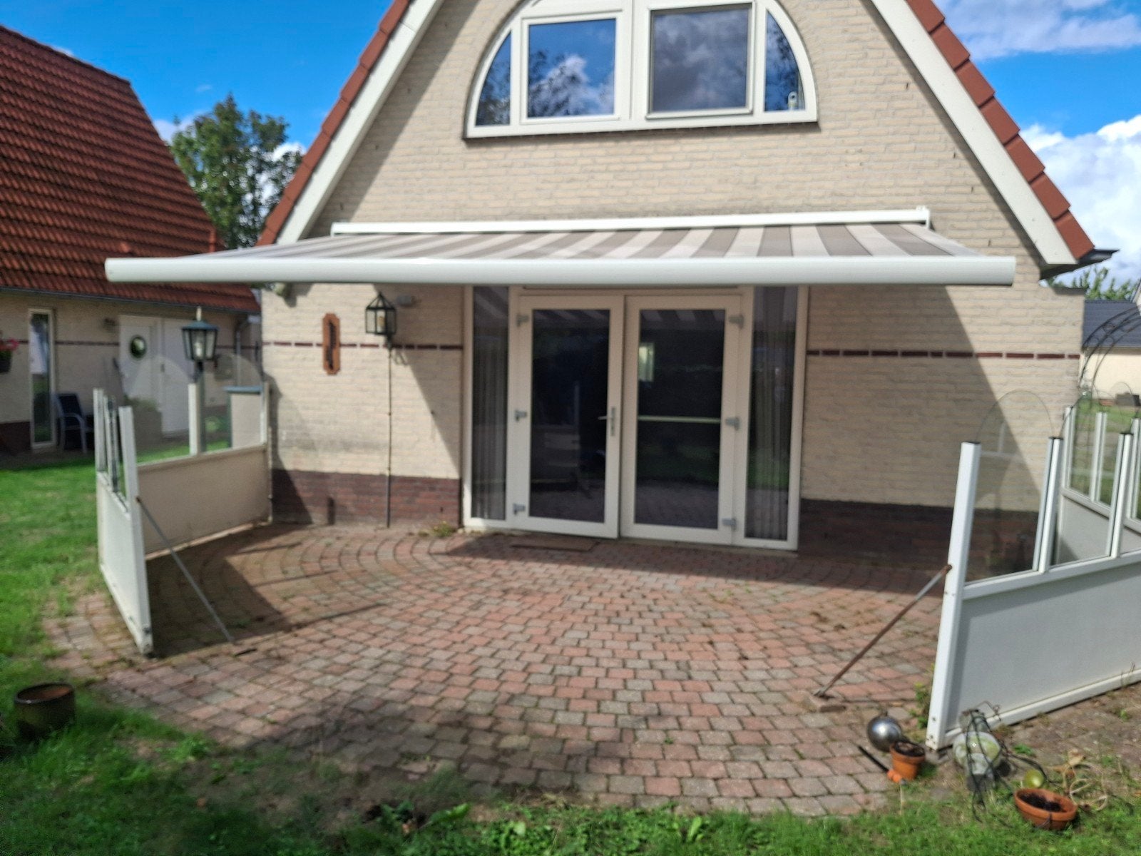 electr knikarm zonnescherm 5x3, Tuin en Terras, Ophalen, 450 cm of meer, Elektrisch, Zo goed als nieuw