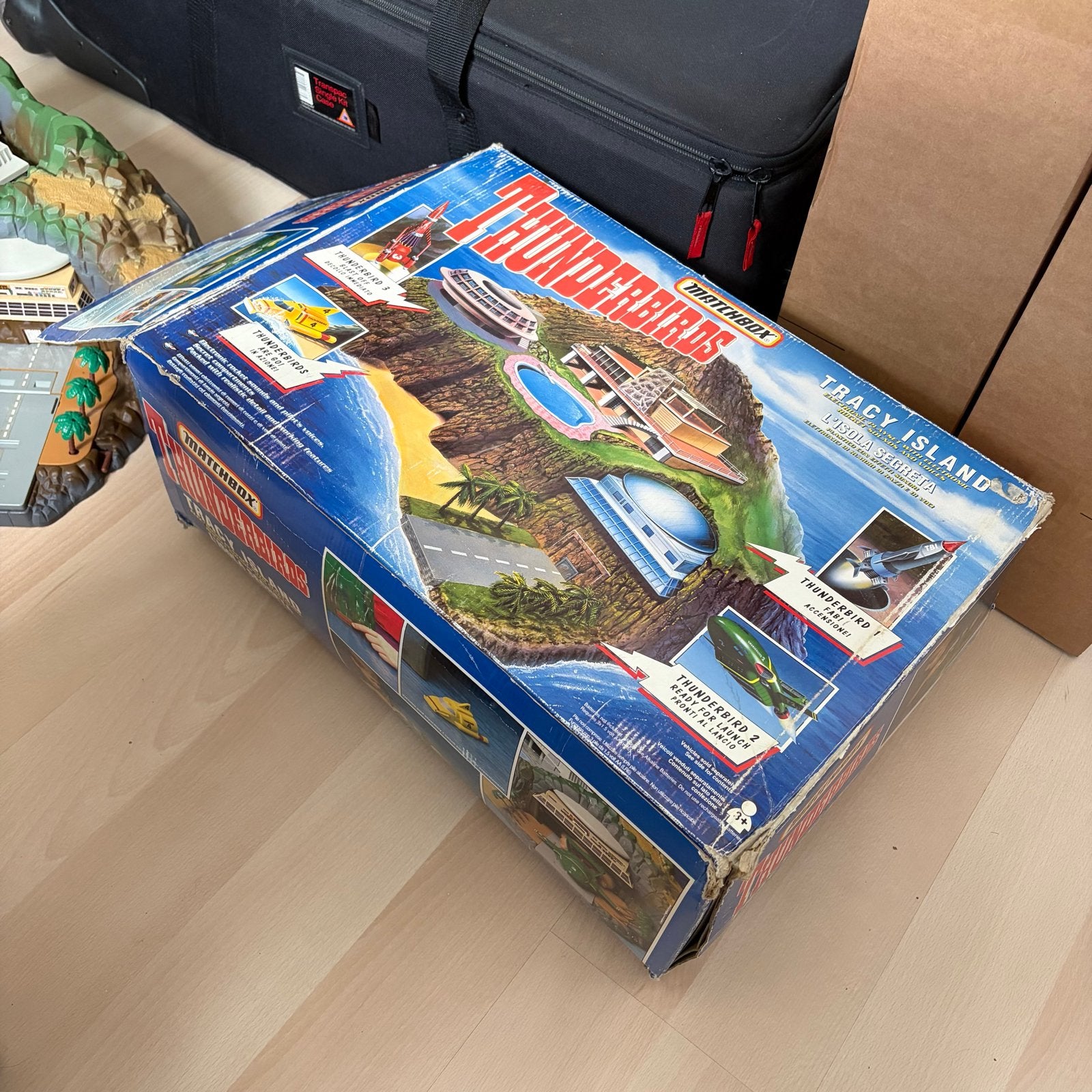 Matchbox Thunderbirds Tracy Island met doos! (Niet compleet), Kinderen en Baby's, Speelgoed | Actiefiguren, Ophalen of Verzenden