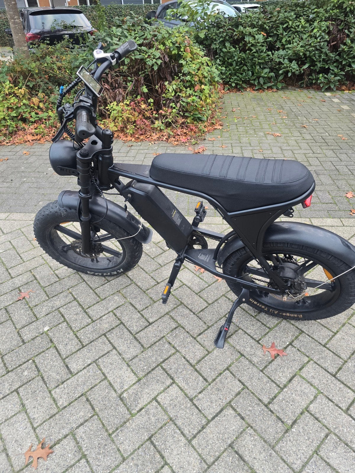 V8 E-bike met dubbele accu en nieuwe onderdelen, 55 tot 59 cm, Ophalen, Zo goed als nieuw, 50 km per accu of meer