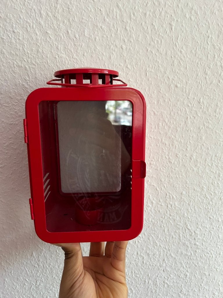 Red Metal Candle Lantern - Cozy Tealight Windlight, Ophalen, Gebruikt, Hout