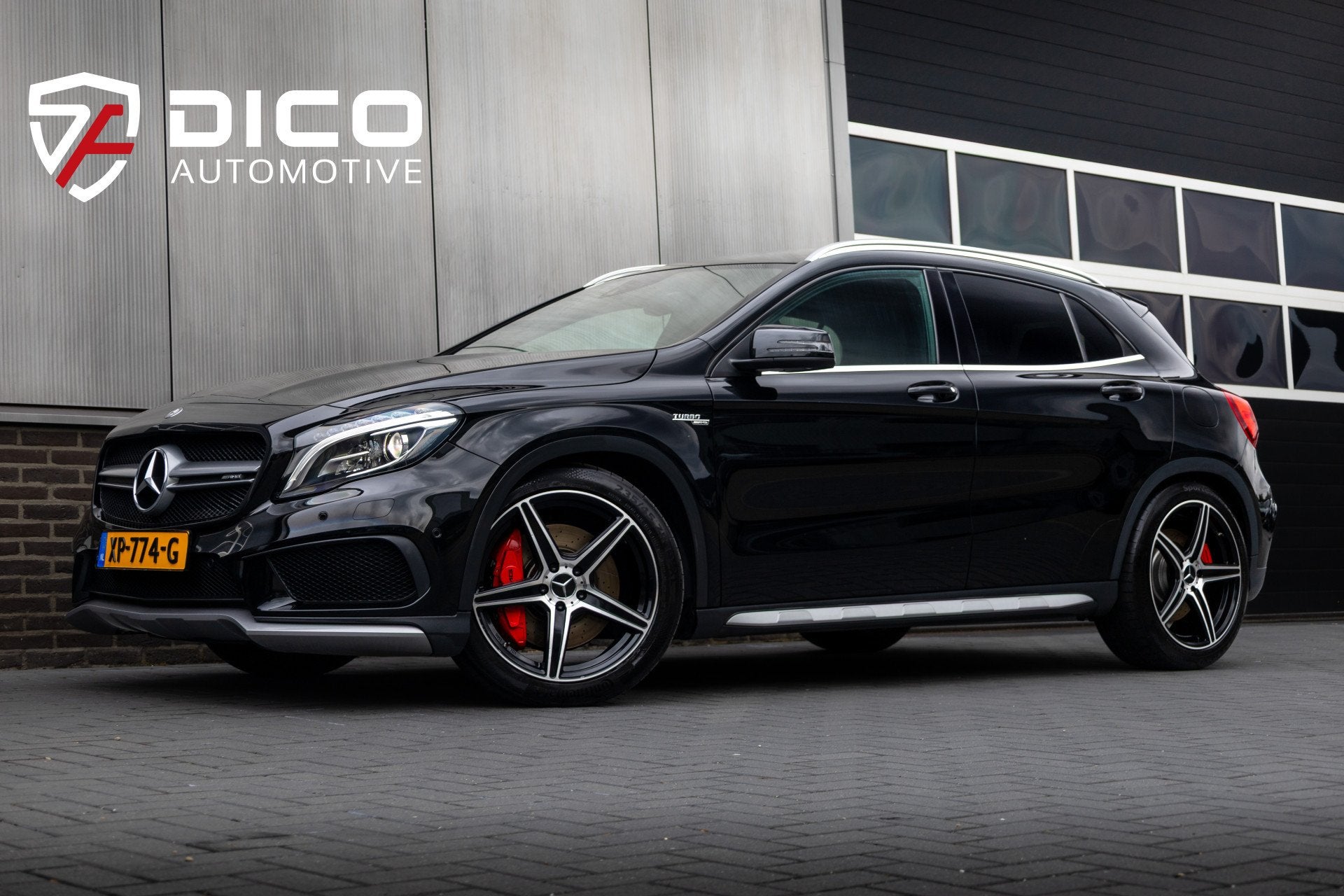 Mercedes-Benz GLA 45 AMG 361 pk 4MATIC AMG-Sportpakket / Xen, Auto's, Mercedes-Benz, Gebruikt, 4 cilinders, Zwart, Automatische klimaatregeling