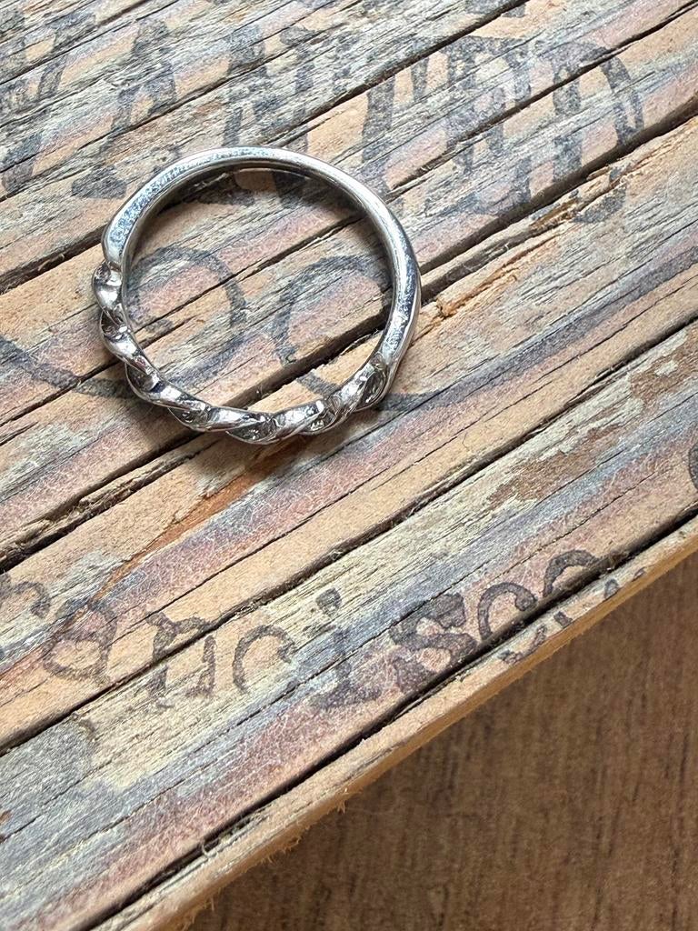 Moost wanted gevlochten ring, Gebruikt, Verzenden, Kleiner dan 17, Dame