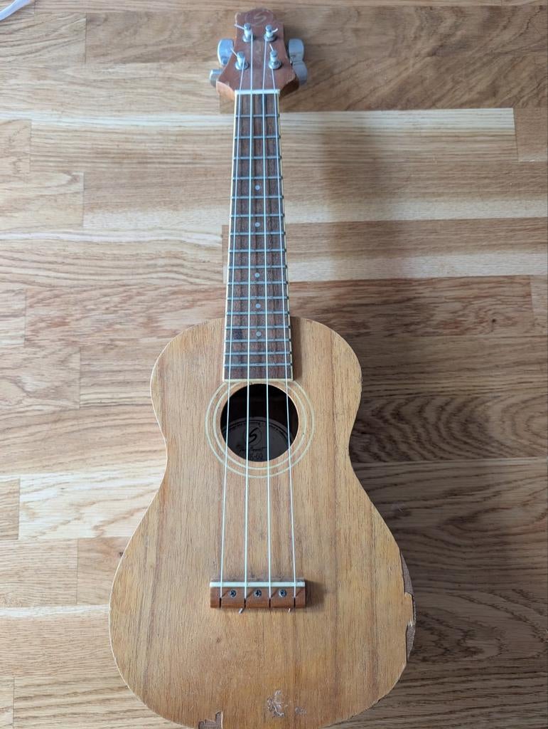 Greg Bennett Design Ukelele - Gebruikt, Ophalen of Verzenden, Gebruikt, Ukelele