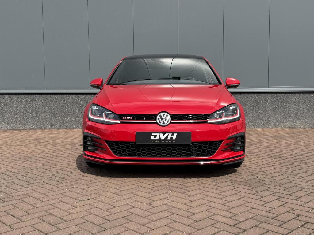 Volkswagen Golf 2.0 TSI GTI Performance PANO | DCC | DYN | K, Auto's, Gebruikt, 4 cilinders, 1984 cc, 1337 kg