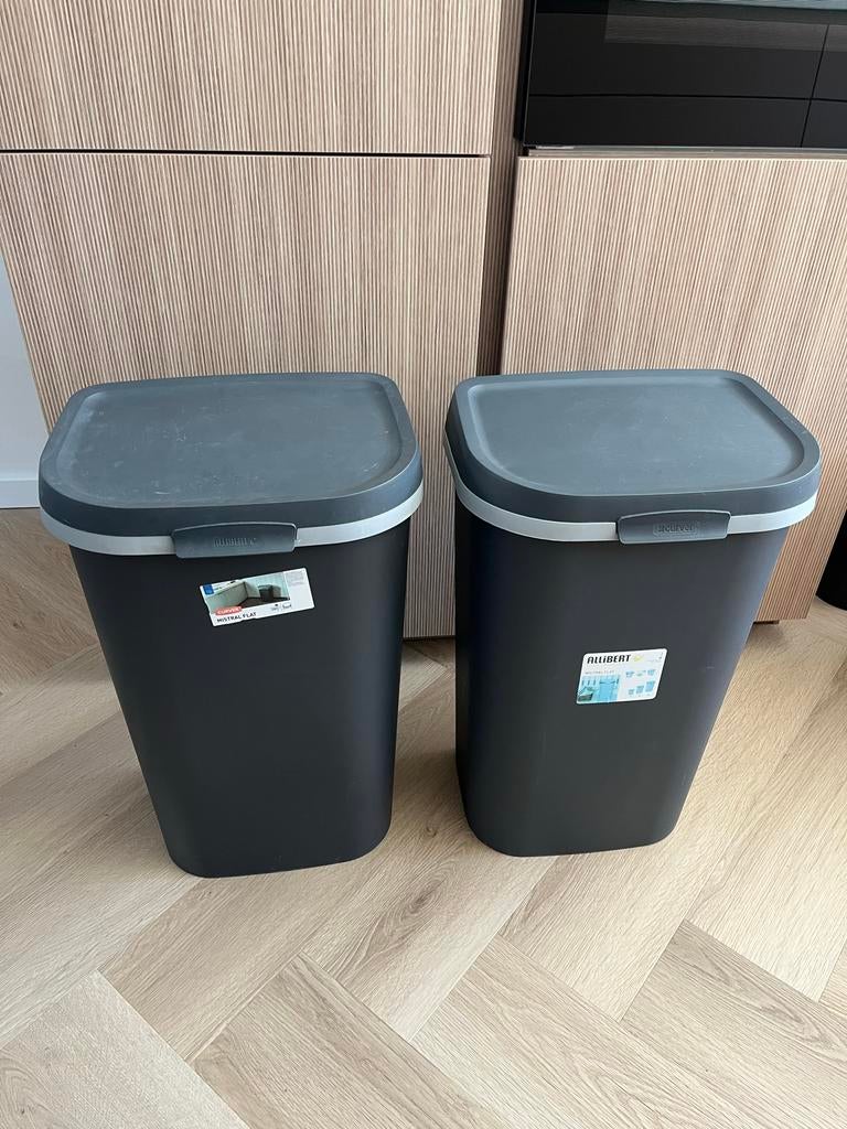 2x Prullenbak Antraciet Grijs 50L, Huis en Inrichting, Ophalen, Kunststof, Gebruikt, 50 tot 75 cm