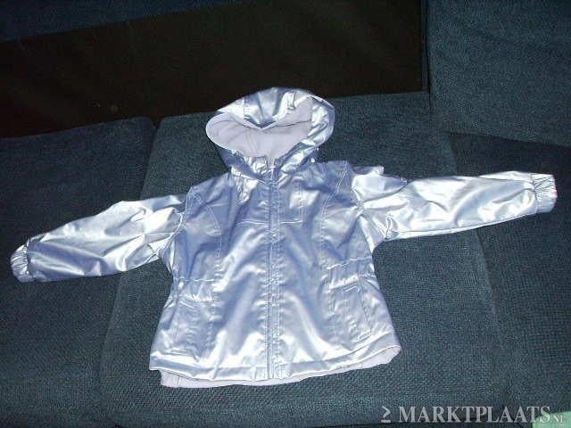 Nieuw* vlot OSHKOSH winterjasje/98 (2 kanten draagbaar), Ophalen of Verzenden, Nieuw, Meisje, Jas