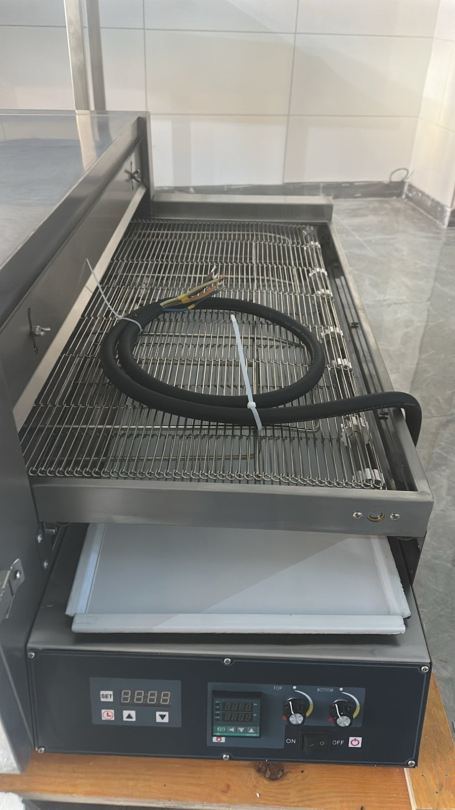 RVS transportband oven horeca – enkele keren gebruikt, Ophalen, Gebruikt, Ovens, Magnetrons en Steamers