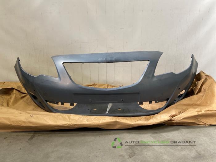 Voorbumper van een Opel Meriva, Auto-onderdelen, Gebruikt, -, -, Opel