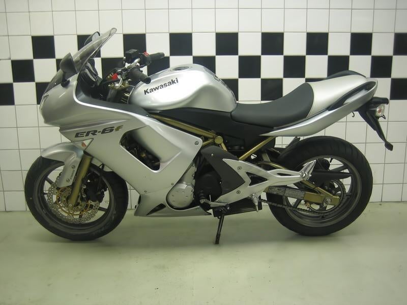 Kawasaki ER-6f (Ninja 650) ABS - Lage km stand !