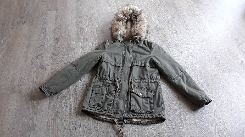 Y2K Legergroene winterjas dames maat 38, H&M, Zo goed als nieuw, Groen, Ophalen