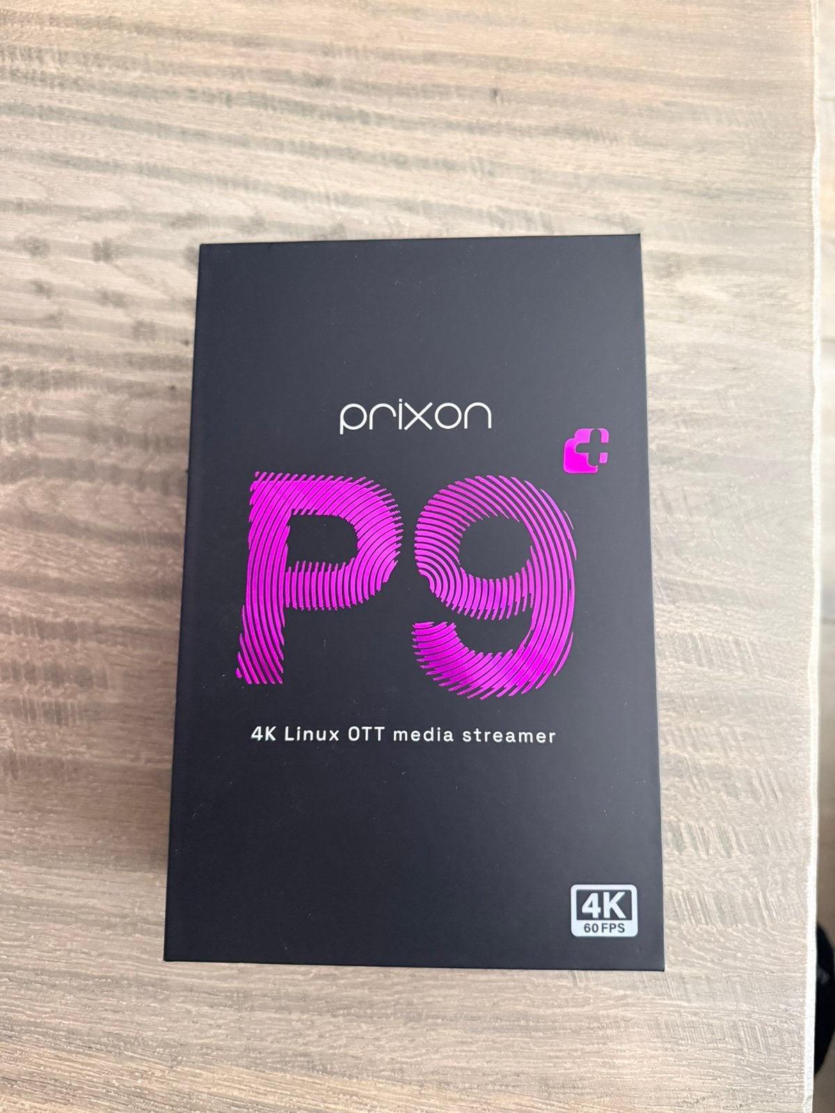 Prixon p9 1 jaar oud, Ophalen of Verzenden, Zo goed als nieuw, HDMI, Minder dan 500 GB