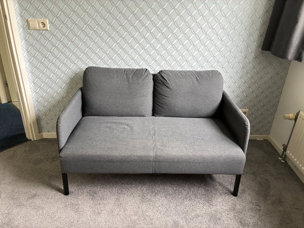Grijze Glostad knisa Ikea bank, Ophalen, Tweepersoons, 75 tot 100 cm, Zo goed als nieuw