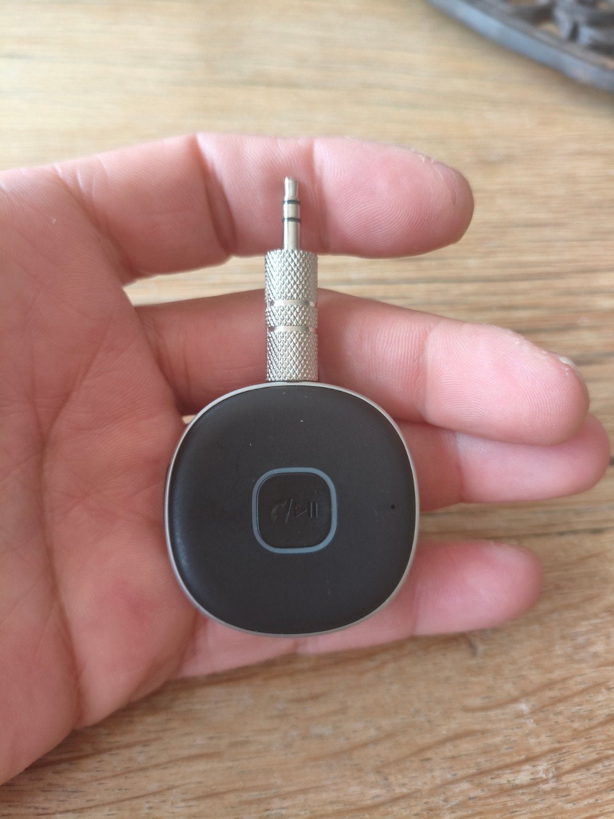 Draadloze audio adapter J33 - Bluetooth ontvanger, Ophalen of Verzenden, Zo goed als nieuw, Minder dan 2 meter, Overige kabels