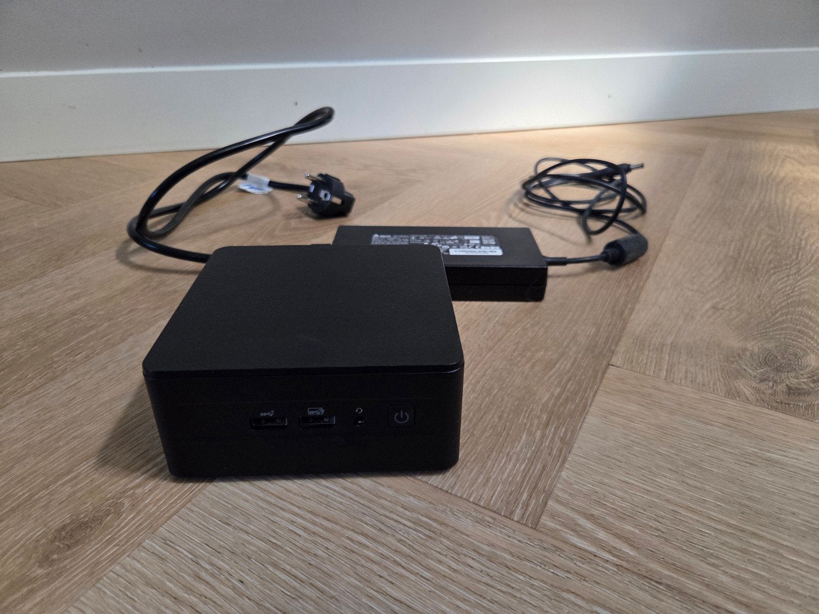 Intel NUC 12 Pro i7-1260P | 32GB RAM | 512gb SSD |Win 11 Pro, Computers en Software, Desktop Pc's, Zo goed als nieuw, 4 Ghz of meer