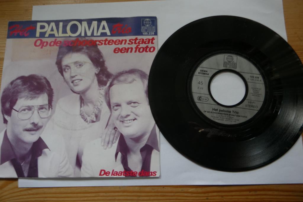 Single:  Het Paloma Trio – Op De Schoorsteen Staat Een Foto, Ophalen of Verzenden, Gebruikt, Overige formaten, Levenslied of Smartlap