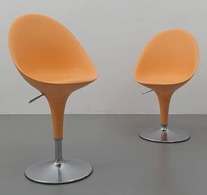 3 BOMBO design stoelen van MAGIS (oranje), Huis en Inrichting, Ophalen, Overige kleuren, Drie, Design
