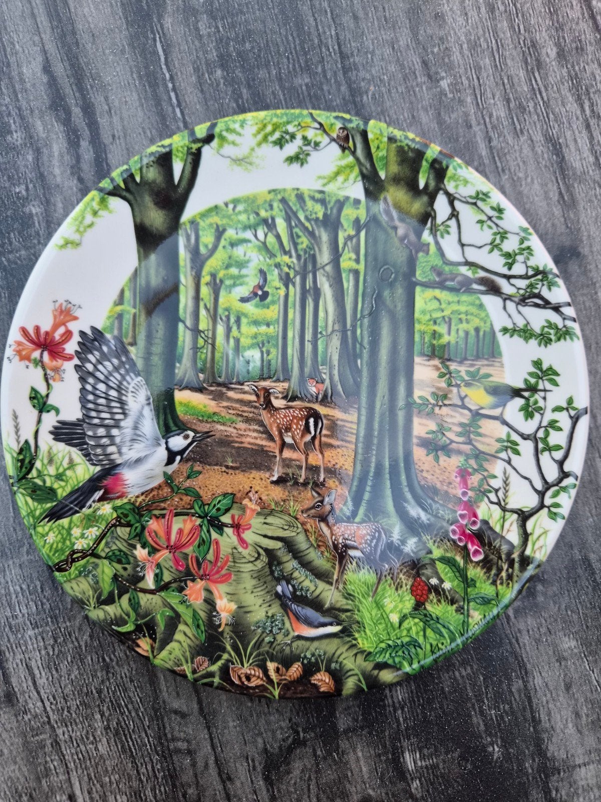 Wedgwood verzamelbord The Beechwood, Antiek en Kunst, Antiek | Wandborden en Tegels, Ophalen of Verzenden