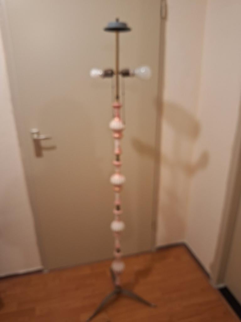 Vintage roze lampenvoet met bloemmotief, Ophalen, Gebruikt, 100 tot 150 cm, Overige materialen