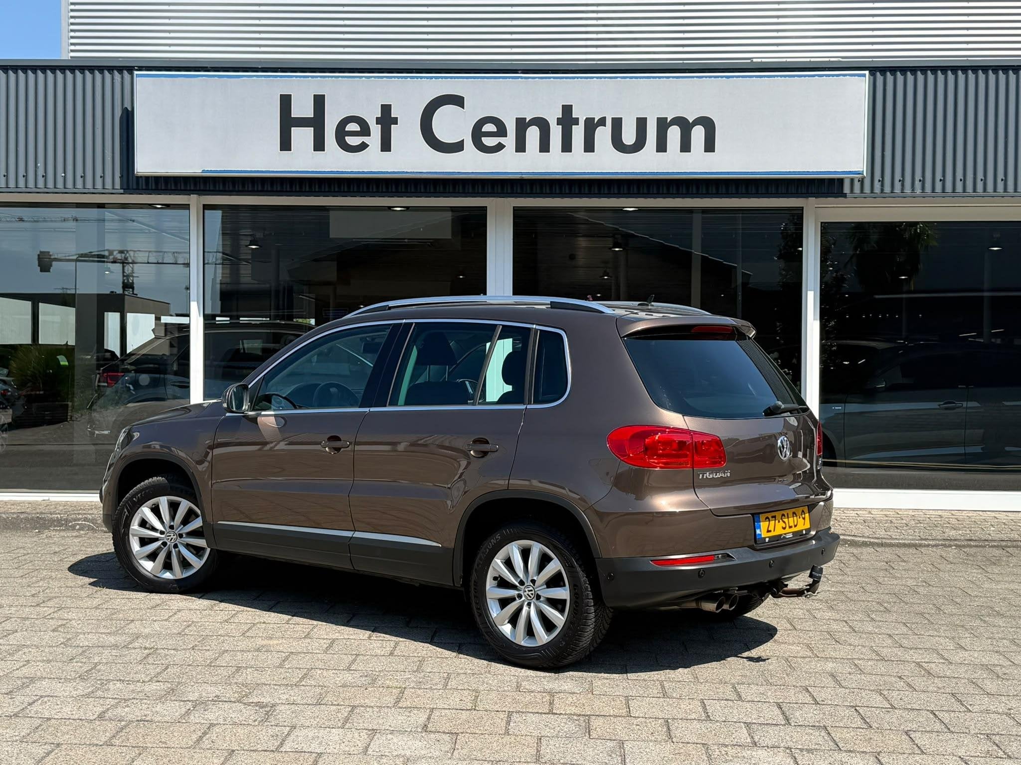 Volkswagen Tiguan 1.4 TSI Sport&Style Trekhaak - nwe ketting, Voorwielaandrijving, Euro 5, Gebruikt, Zwart