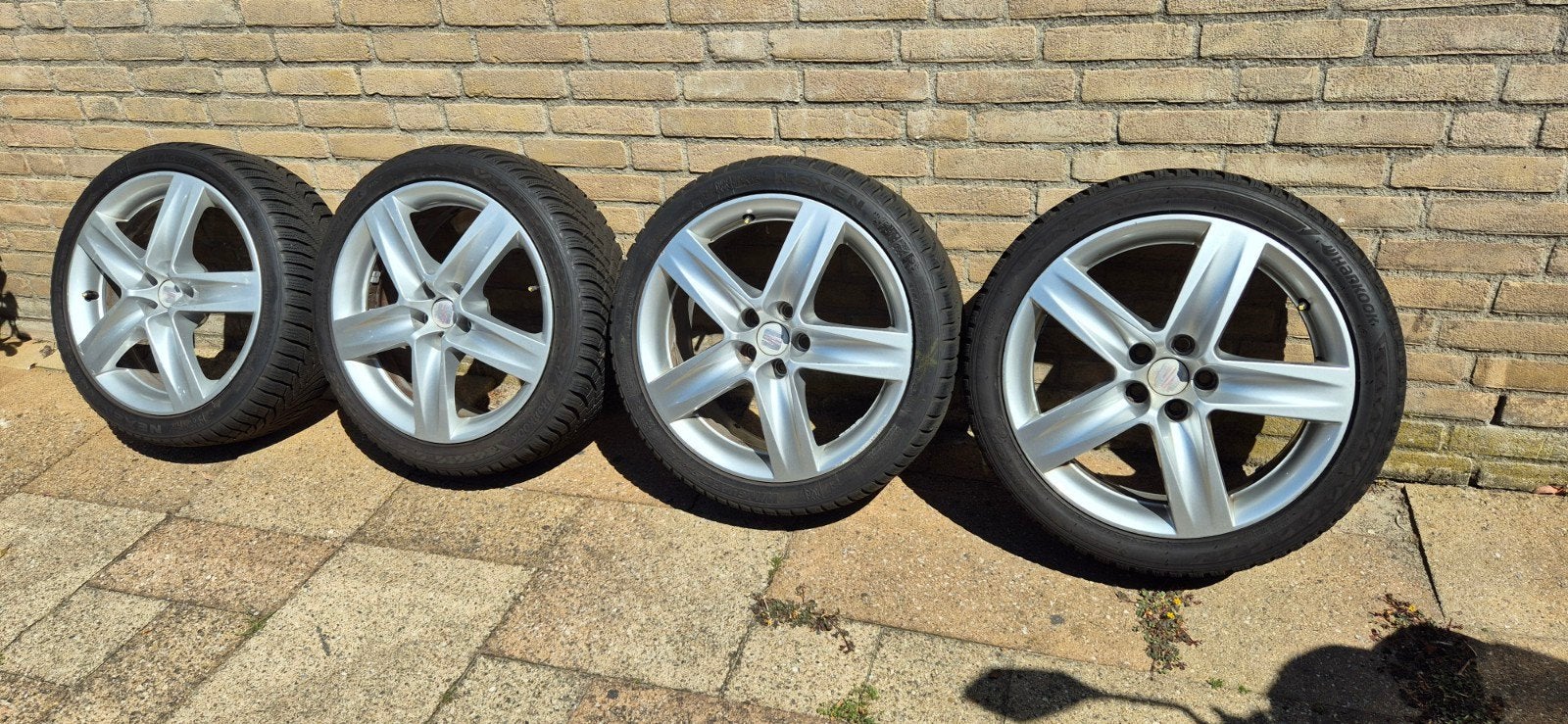 Seat Ibiza Cupra Bocanegra originele velgen met winterbanden, Ophalen, Gebruikt, Banden en Velgen, 17 inch