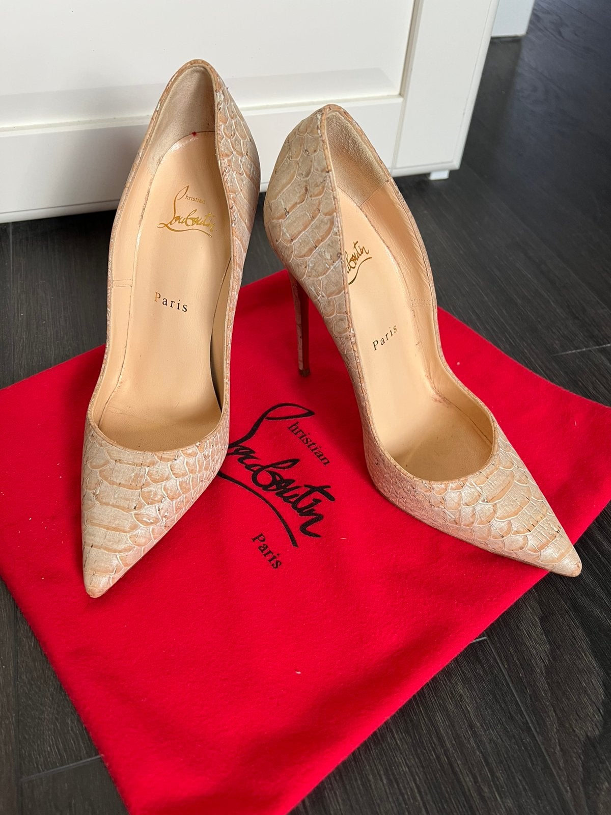 Christian Louboutin so kate mt 38, Ophalen of Verzenden, Schoenen met hoge hakken, Gedragen, Christian louboutin