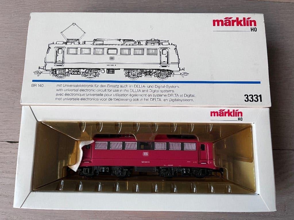Marklin 3331 ho locomotief nieuwstaat, Wisselstroom, Locomotief, Nieuw, Ophalen of Verzenden
