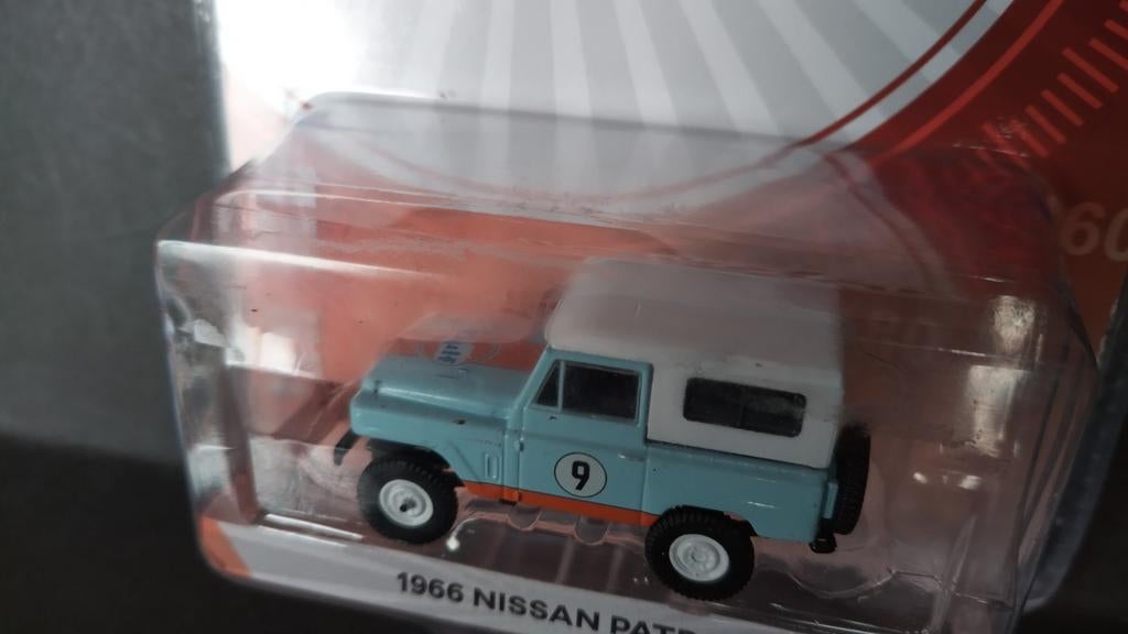 Nissan Patrol Gulf 1:64 Greenlight torque Series Pol, Auto, Verzenden, ., Nieuw