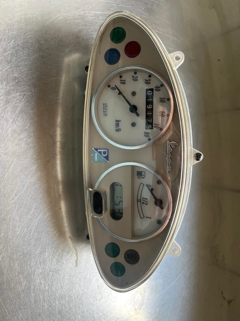 Vespa dashboard/teller, Ophalen of Verzenden, Zo goed als nieuw, Overige typen, Vespa