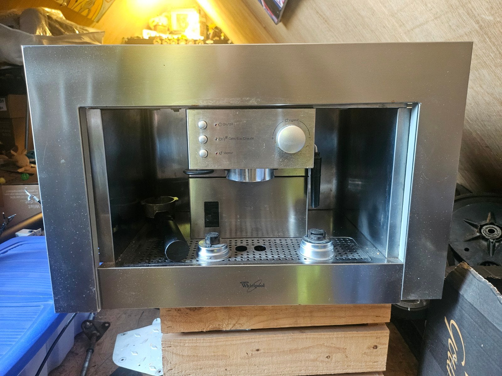 Whirlpool Espresso Apparaat - Inbouwmodel, Stoompijpje, Gebruikt, Espresso apparaat, Gemalen koffie