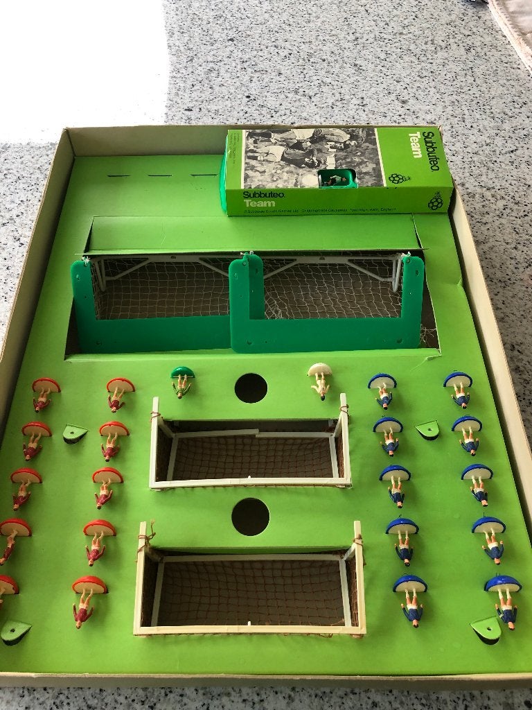 Subbuteo Voetbalspel (Jaren 70), Ophalen, Gebruikt, Buitenlandse clubs, Spel