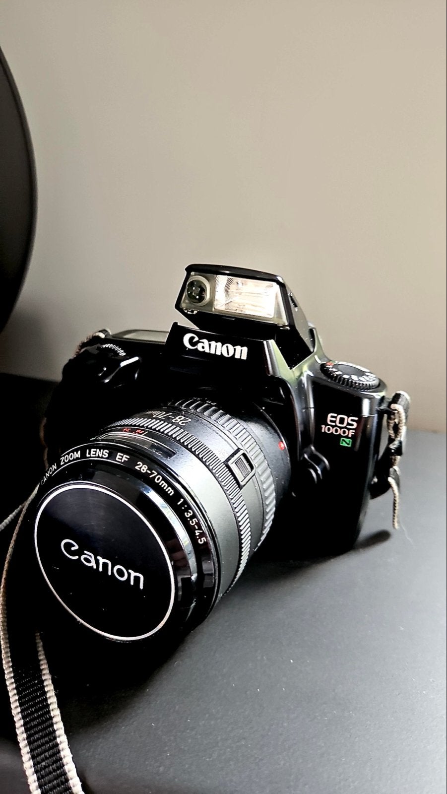 Canon EOS 1000F Spiegelreflexcamera met Soligor TIF 380 flit, Audio, Tv en Foto, Fotocamera's Analoog, Ophalen of Verzenden, Gebruikt