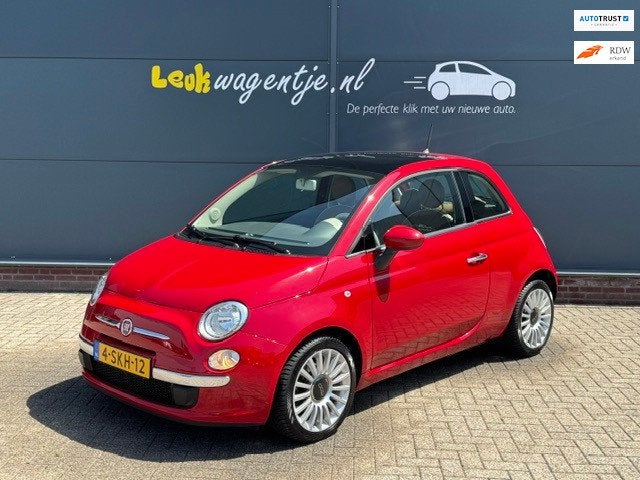 Fiat 500 1.2 Lounge *climate *panorama *distrib.-riem nieuw, Voorwielaandrijving, Euro 5, Stof, Gebruikt