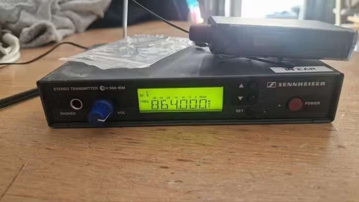 Sennheiser EW300 IEM G1 (838-870 MHZ), Ophalen of Verzenden, Gebruikt, Audio