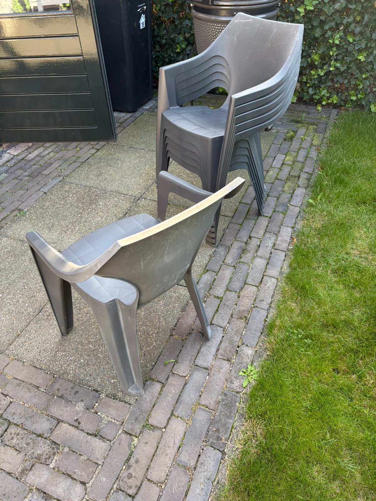 Set van 6 stapelbare tuinstoelen (kunstof), Ophalen, Gebruikt