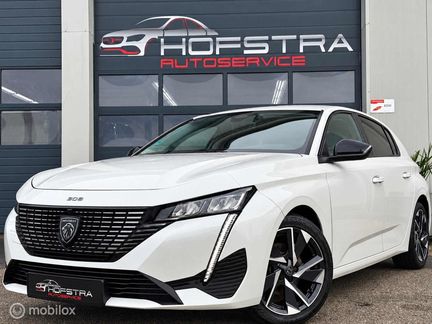 Peugeot 308 1.2 PureTech Allure Pack Aut. Trekhk Camera VOL!, Dealer onderhouden, Gebruikt, 1199 cc, 1264 kg