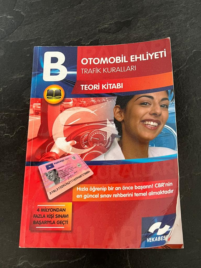 Rijbewijs turkse boek, Ophalen of Verzenden, Zo goed als nieuw, Algemeen