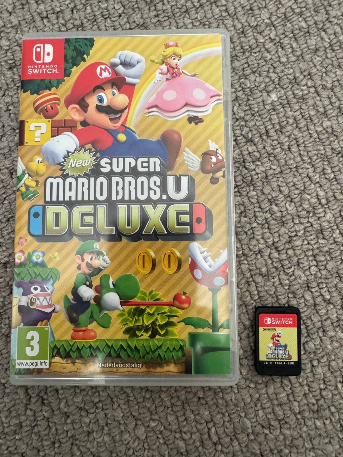 New Super Mario Bros. U Deluxe - Nintendo Switch, 3 spelers of meer, Ophalen of Verzenden, Zo goed als nieuw, Vanaf 3 jaar