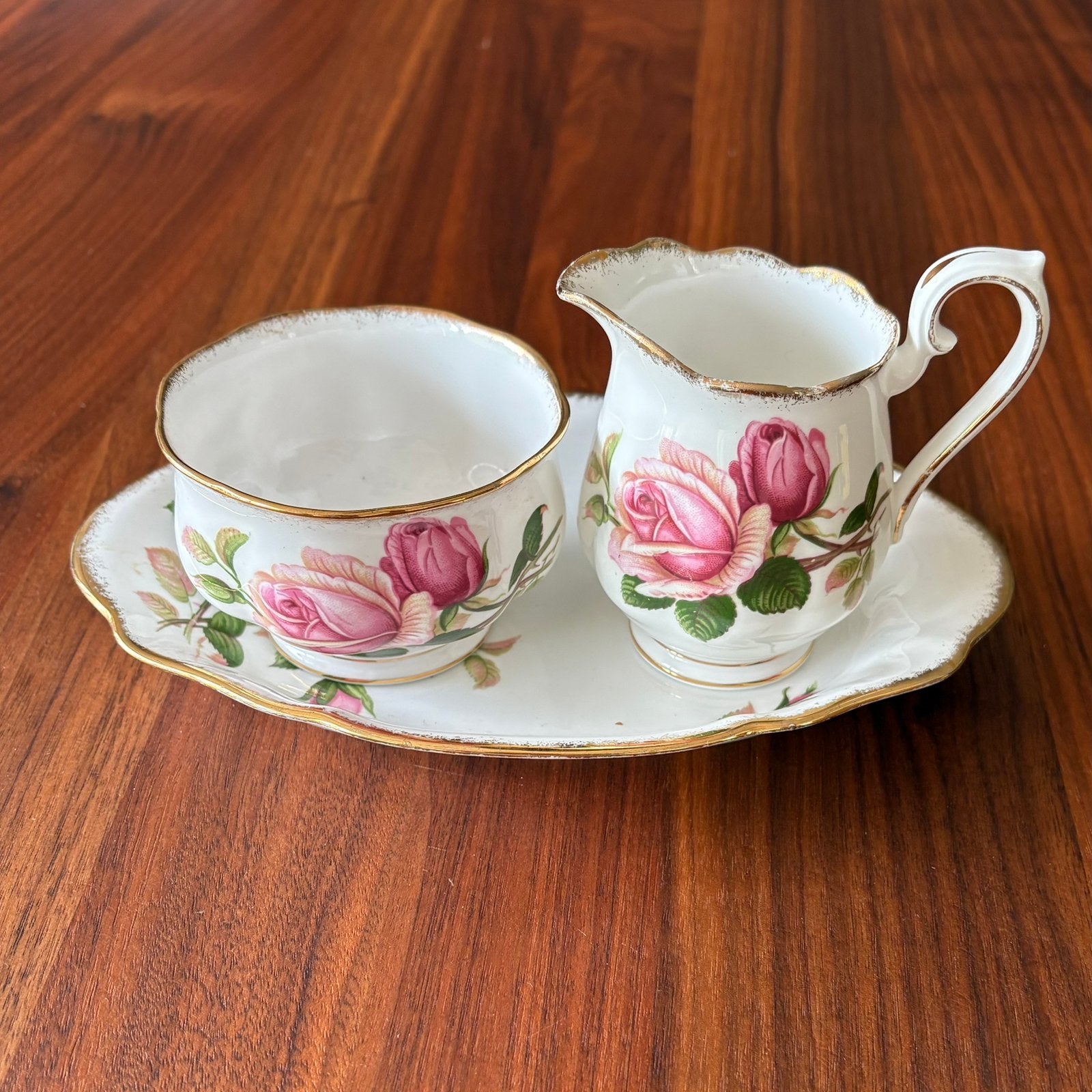 Royal Albert Anniversary Rose, Antiek en Kunst, Antiek | Servies los, Ophalen of Verzenden