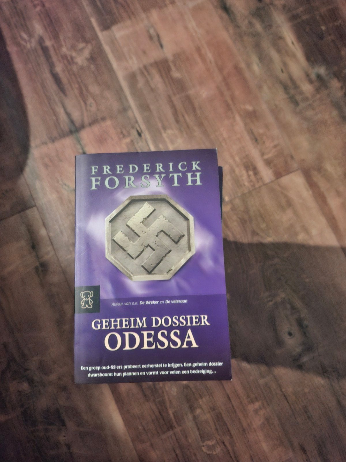 Geheim Dossier Odessa - Frederick Forsyth, Boeken, Ophalen of Verzenden, Gelezen, Frederick Forsyth, Nederland