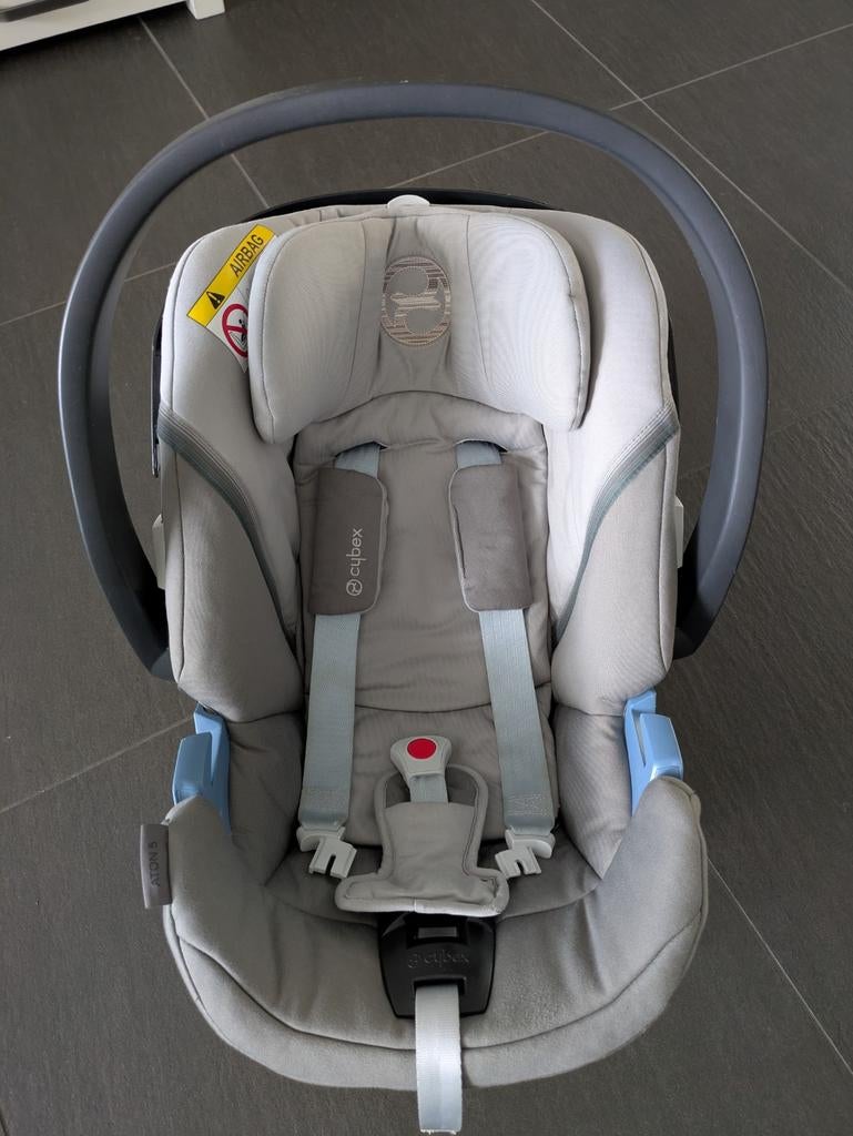Cybex Aton 5 autostoel 0-13kg - Isofix of riem, Autogordel of Isofix, Zijbescherming, Zo goed als nieuw, 0 t/m 13 kg