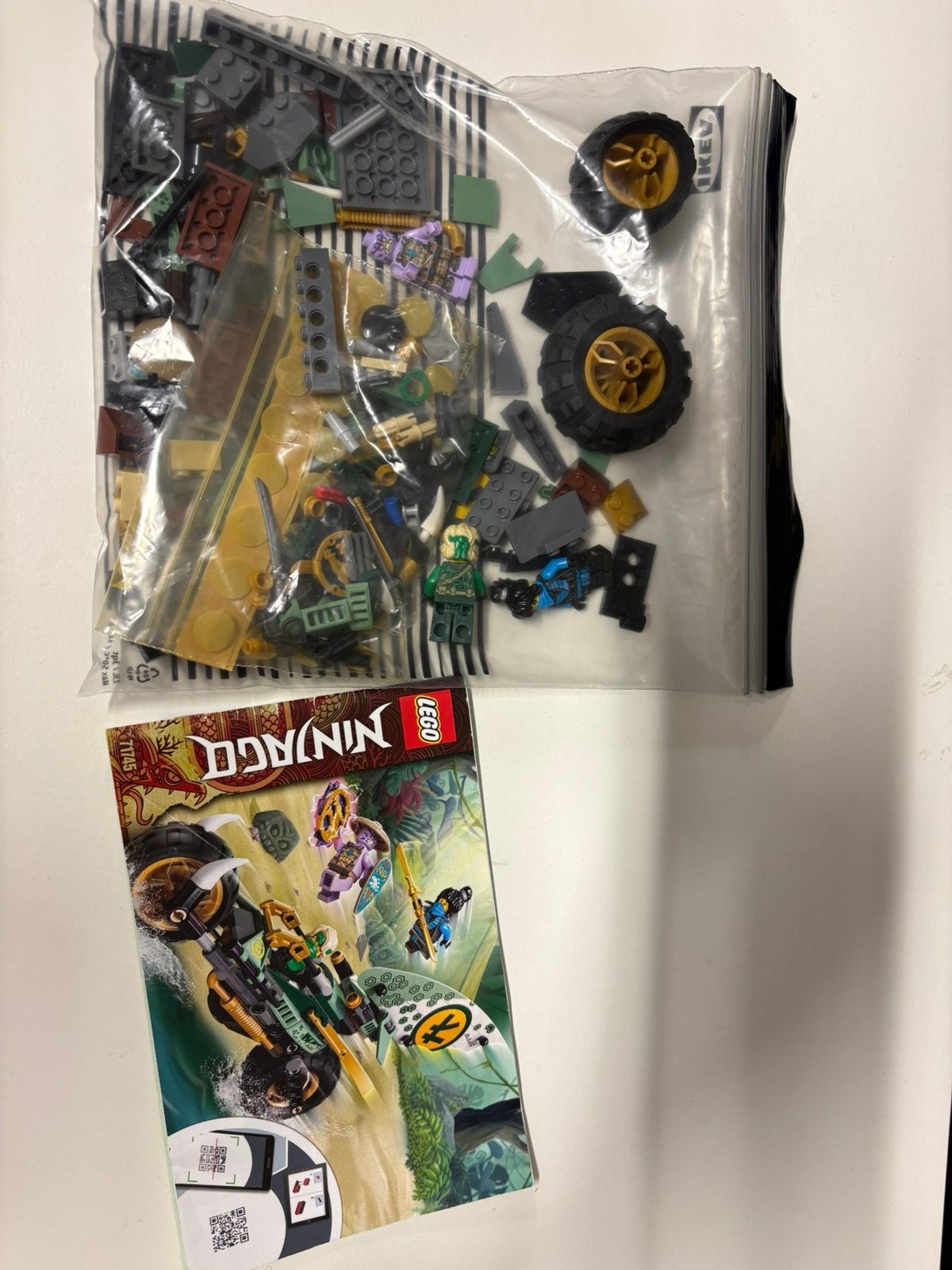 Lego ninjago 71745 lloyd jungle chopper, Lego, Ophalen of Verzenden, Zo goed als nieuw, Inclusief instructies