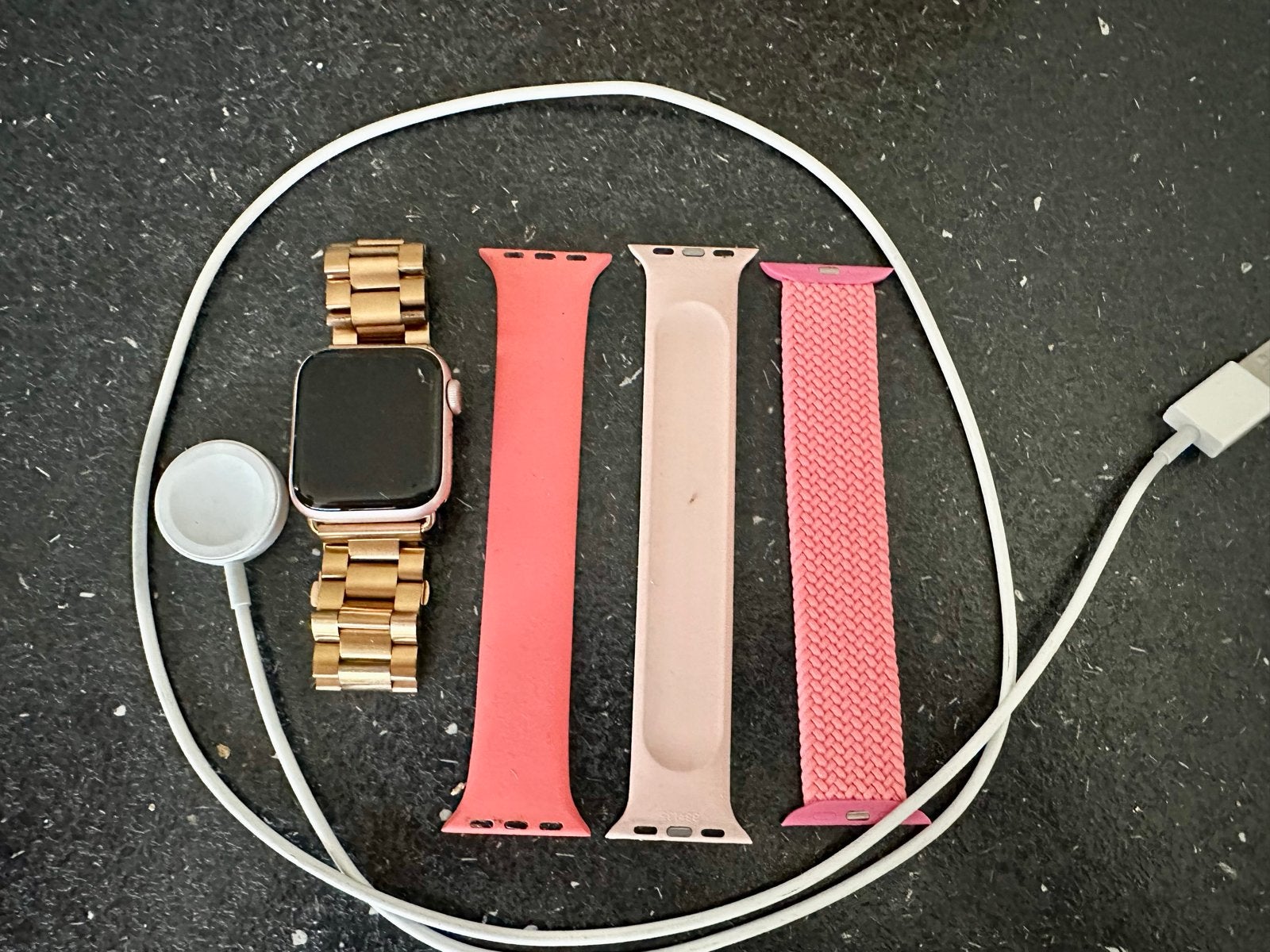 Apple Watch SE 40mm met lader en 3 extra bandjes, Ophalen, Afstand, IOS, Zo goed als nieuw