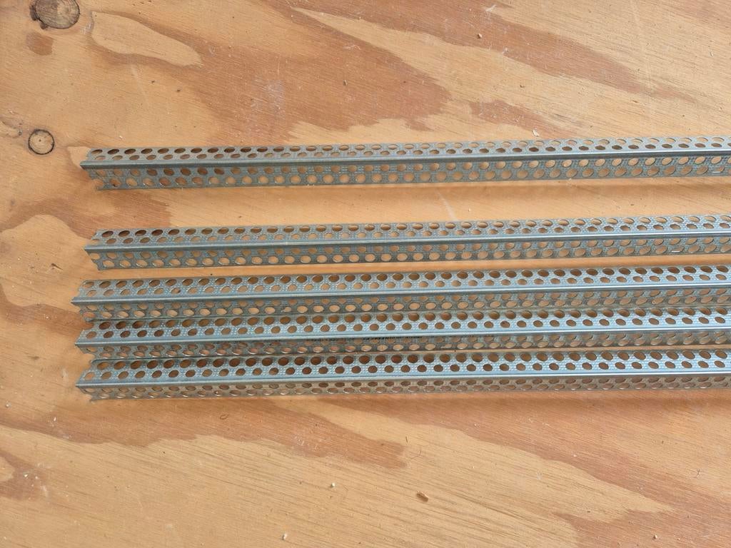 Hoekprofiel verzinkt staal stucdikte 1-3 mm, Doe-het-zelf en Verbouw, IJzerwaren en Bevestigingsmiddelen, Ophalen, Nieuw, 250 mm of meer
