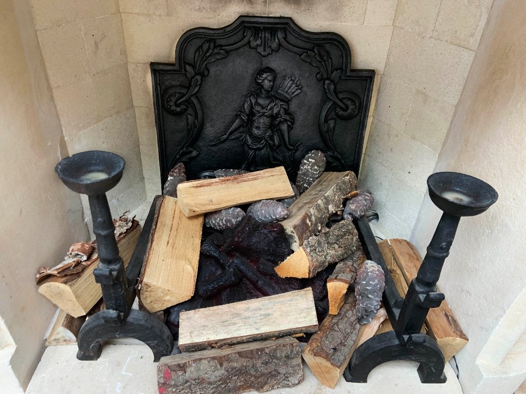 2 fraaie antieke vuurbokken 48x42,5x20 cm gietijzer/zwart, Huis en Inrichting, Haarden, Verzenden, Zo goed als nieuw, Vrijstaande haard